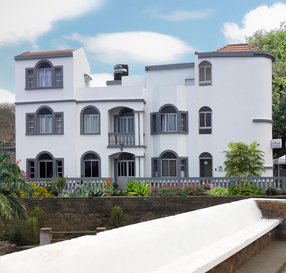 Hotel Cruz Grande-Brava Vila Nova Sintra المظهر الخارجي الصورة